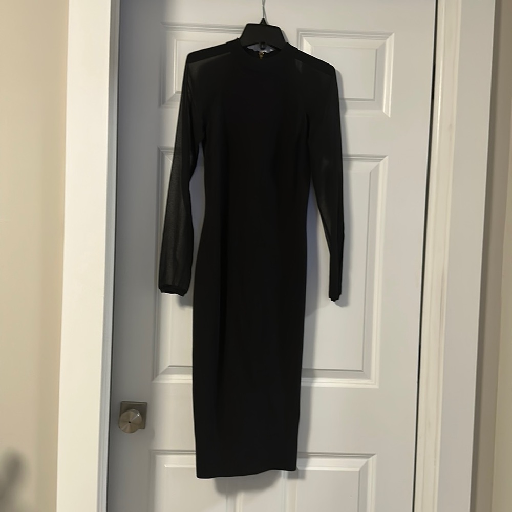 Ted Baker Black midi fitted dress . Size 0US